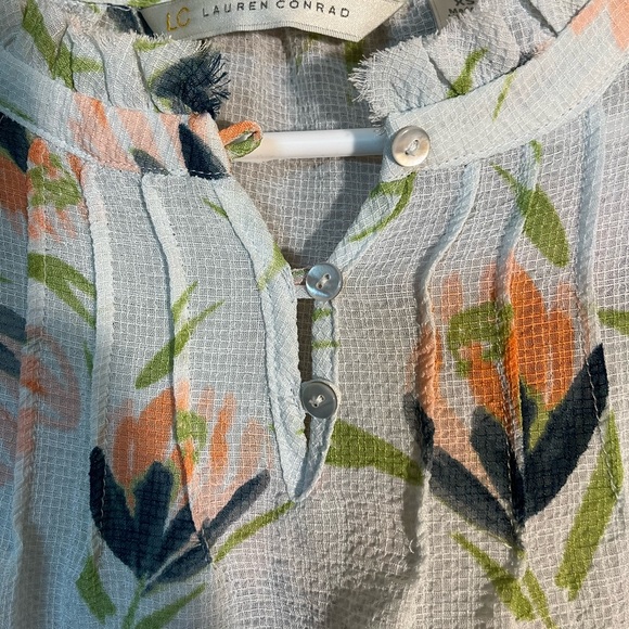 LC Lauren Conrad Lily Pad Water Color Floral Top | Size S - Picture 5 of 5